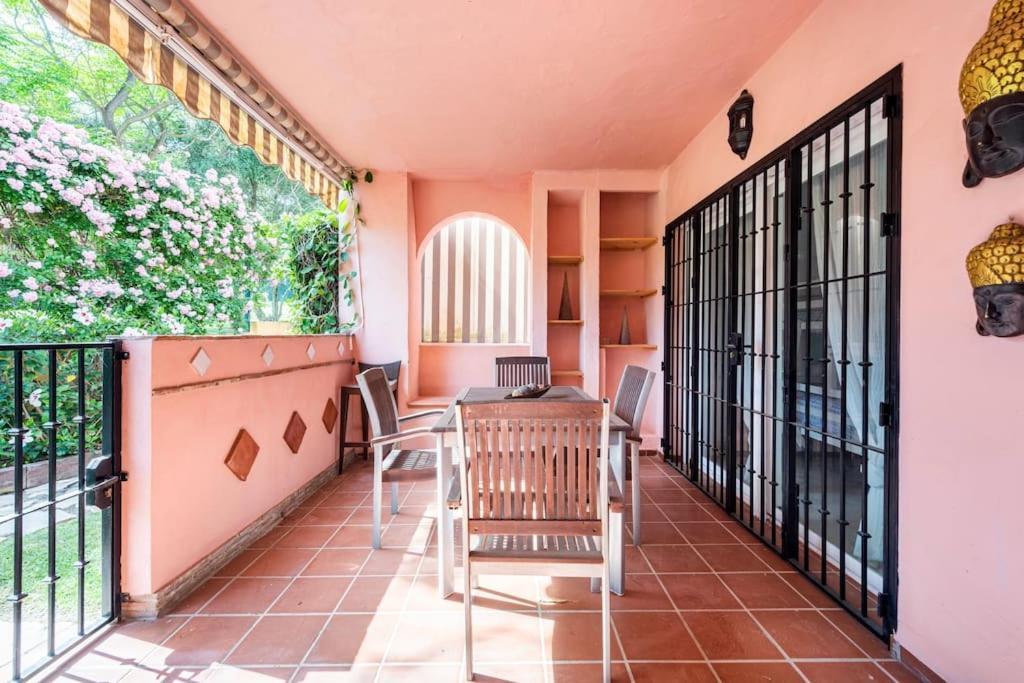 Apartamento En Marbella Guadalmina Primera Linea De Campo De Golf Los Cartujanos Esterno foto